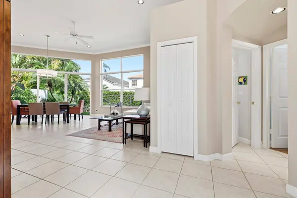 4252 NW 66TH LN, Boca Raton, FL 33496