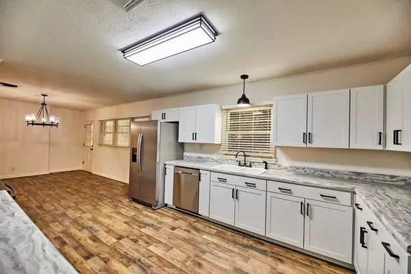 1704 7th St. N, Columbus, MS 39701