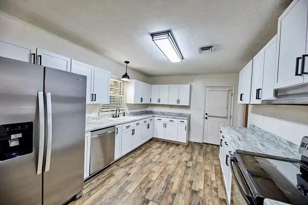 1704 7th St. N, Columbus, MS 39701