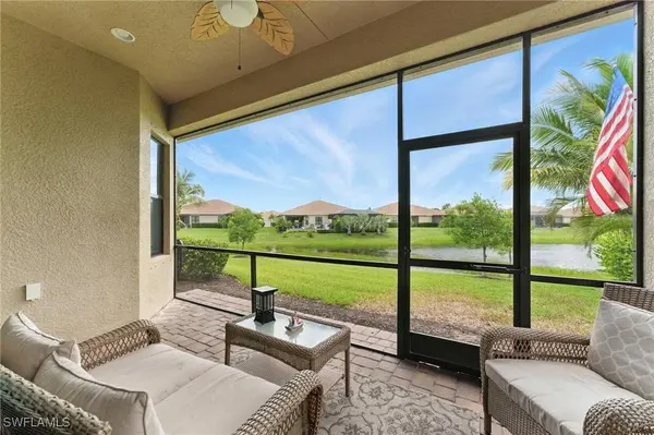 8230 Venetian Pointe DR, Fort Myers, FL 33908