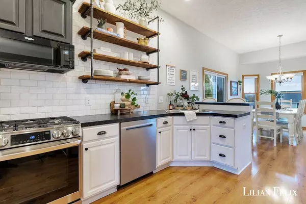 3518 Tearose Drive, Hudsonville, MI 49426