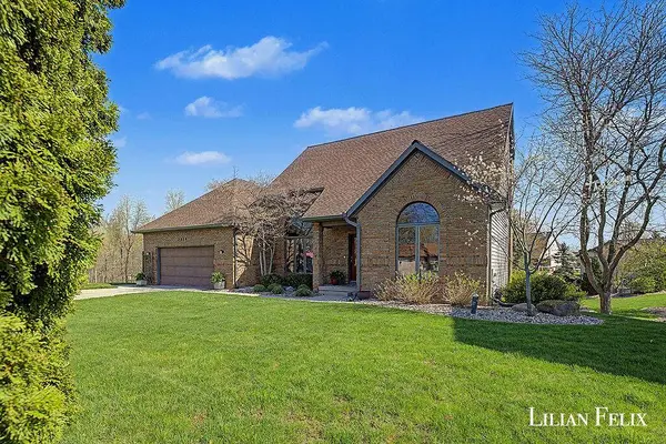 7924 Park Ridge SW Drive, Jenison, MI 49428