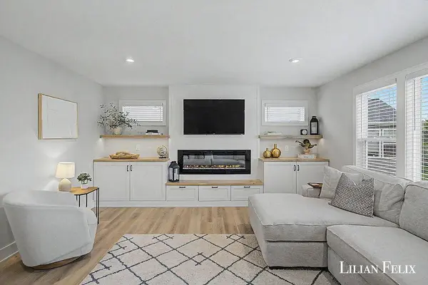 8825 Emerado Road, Jenison, MI 49428