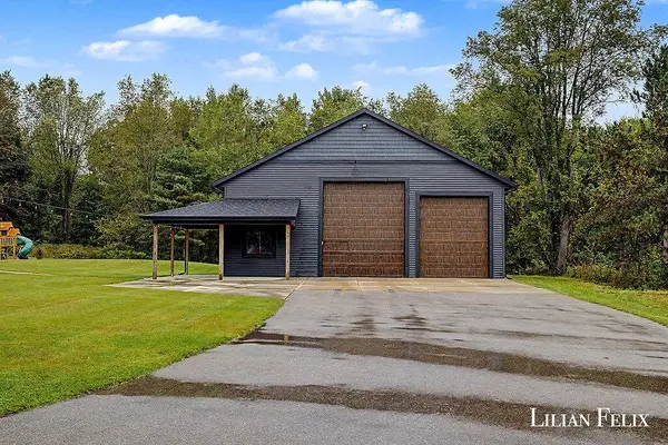 2611 Adams Street, Hudsonville, MI 49426