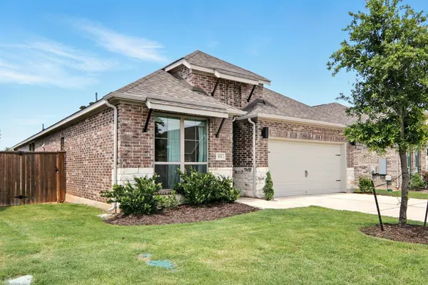 112 Rosemary CT, Bastrop, TX 78602