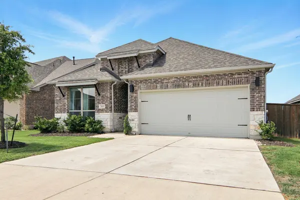 112 Rosemary CT, Bastrop, TX 78602