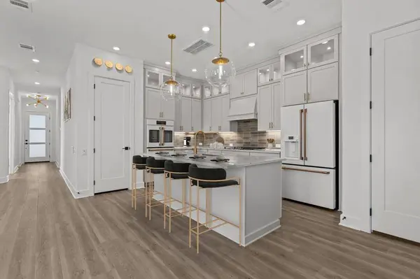 152 Weaver LN, Bastrop, TX 78602