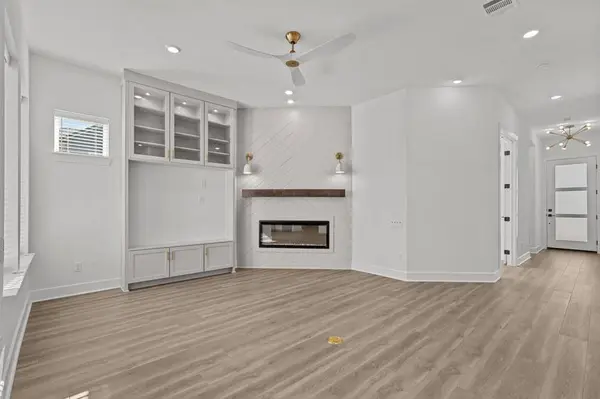 152 Weaver LN, Bastrop, TX 78602