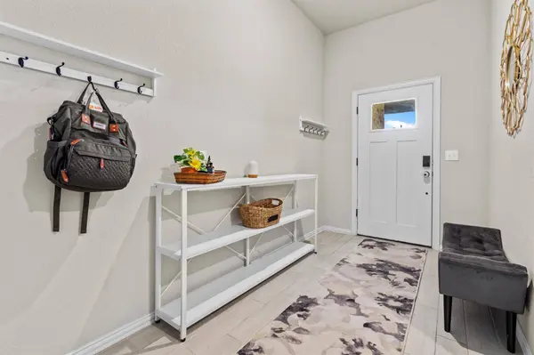 128 Smokebush TRL, Bastrop, TX 78602