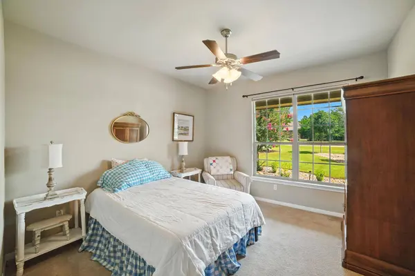 107 Tylee CIR, Bastrop, TX 78602