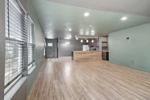 119 N Kanaio DR, Bastrop, TX 78602