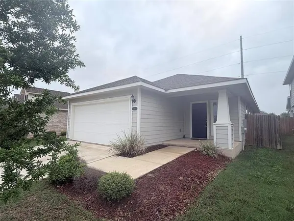 131 Trailstone DR, Bastrop, TX 78602