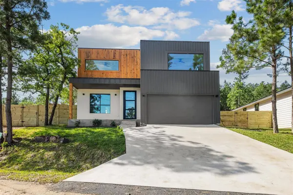 103 Kaena LN, Bastrop, TX 78602