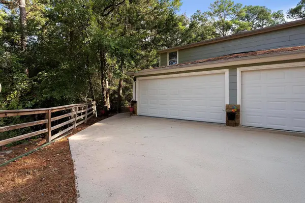 119 N Kanaio DR #B, Bastrop, TX 78602