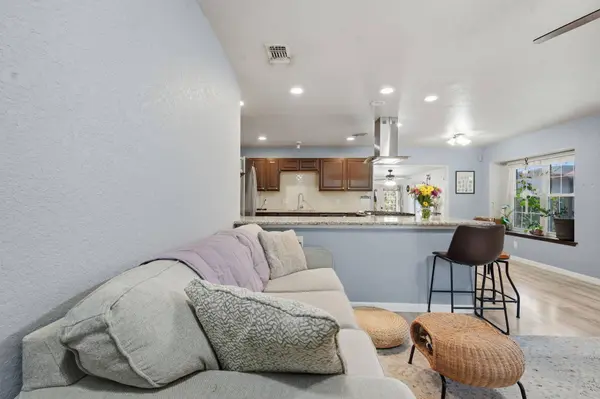 141 Meadowland, Universal City, TX 78148