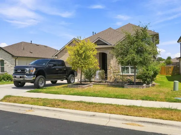 111 Rainmaker CV, Bastrop, TX 78602