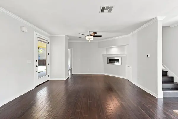 113 Lei CT, Bastrop, TX 78602