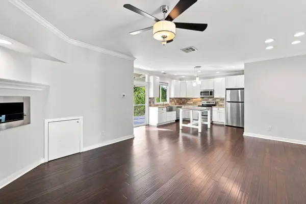 113 Lei CT, Bastrop, TX 78602