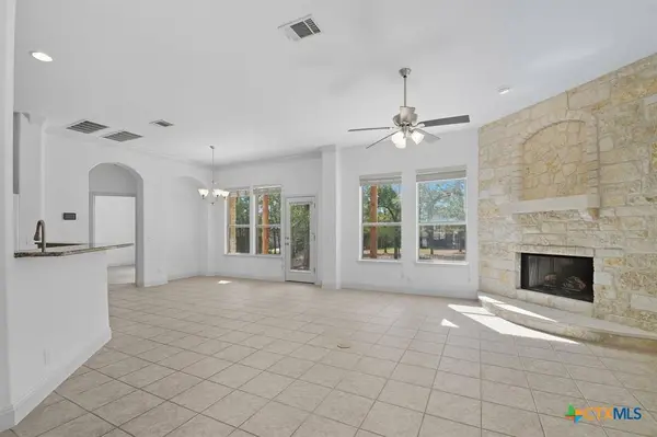 117 Hornsby TRL, Bastrop, TX 78602