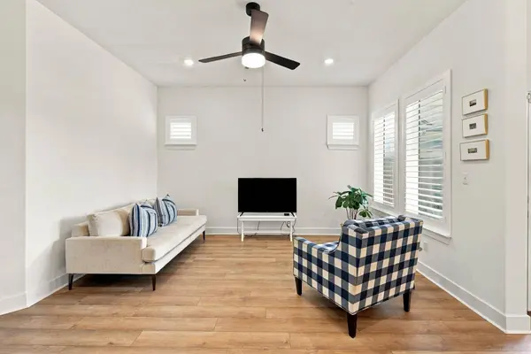 113 Gouda DR, Bastrop, TX 78602