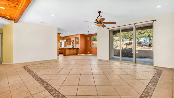 56948 Plaza Del Amigo, Yucca Valley, CA 92284