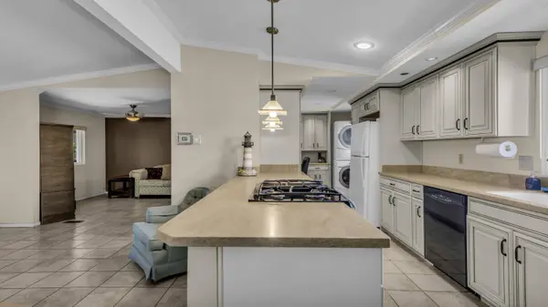 39911 Palm Greens Pkwy, Palm Desert, CA 92260