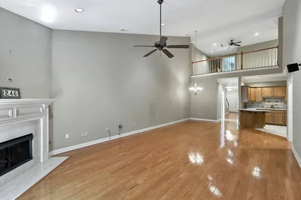246 Windsor Terrace Dr, Nashville, TN 37221