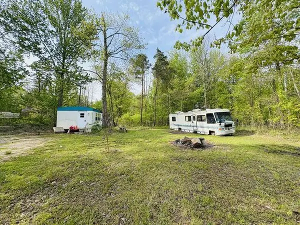 47351 24th Avenue, Grand Junction, MI 49056