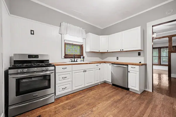 326 Dean NE Street, Grand Rapids, MI 49505