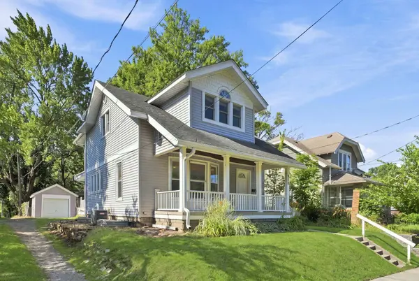 516 Curtis NE Street, Grand Rapids, MI 49505