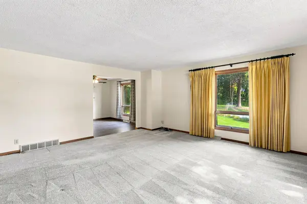 6336 Sycamore, Coloma, MI 49038