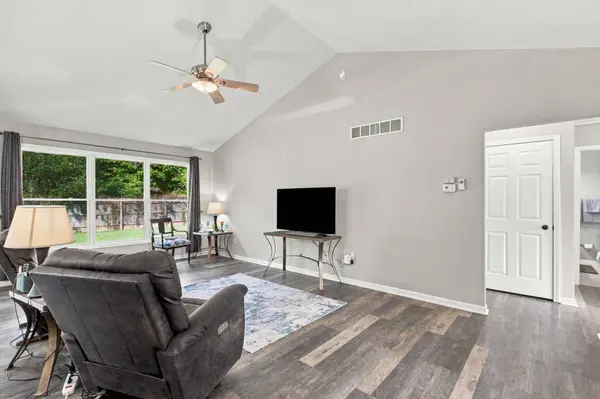 3030 Maplewood Street, Benton Harbor, MI 49022
