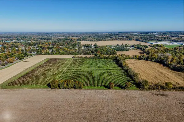 Olds Avenue, Hartford, MI 49057