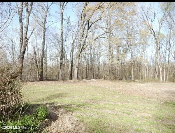145 CR 511, Como, MS 38619