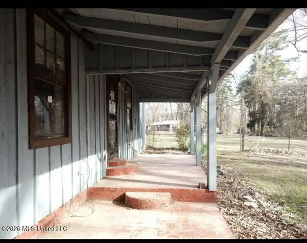 145 CR 511, Como, MS 38619