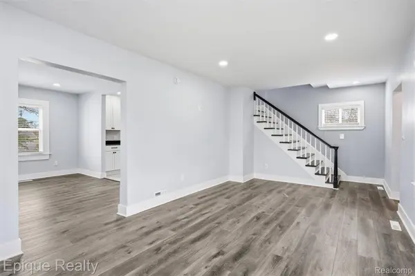 852 Melrose ST, Pontiac, MI 48340