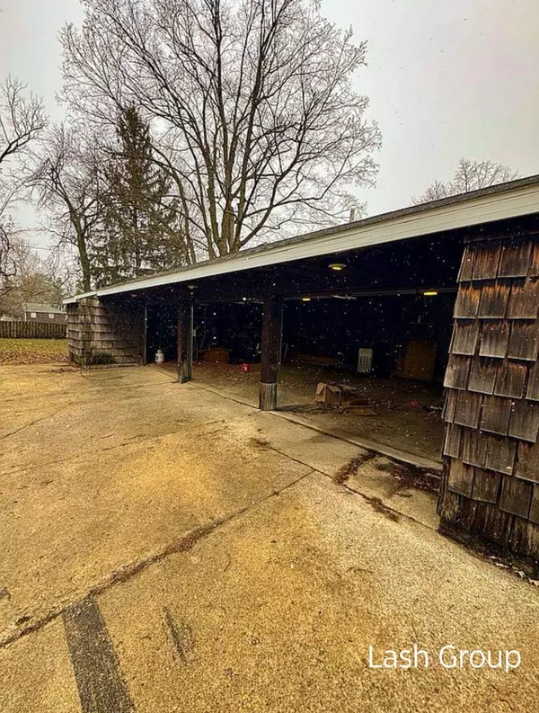 110 Wenzel Avenue, Sturgis, MI 49091