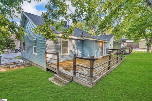 102 McDade Street, Greenville, SC 29611