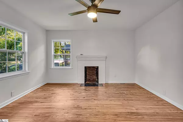 102 McDade Street, Greenville, SC 29611