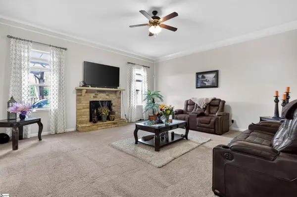 412 Simsbury Way, Greer, SC 29650