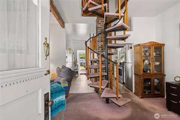 716 E Third ST, Cle Elum, WA 98922