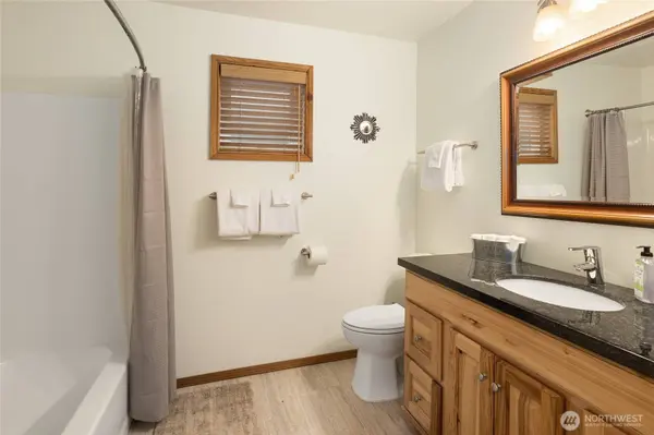 181 Redwood LN, Ronald, WA 98940
