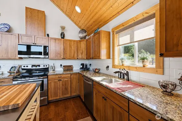 170 Maywood LN, Ronald, WA 98940