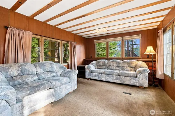570 W Pacific AVE, Ronald, WA 98940