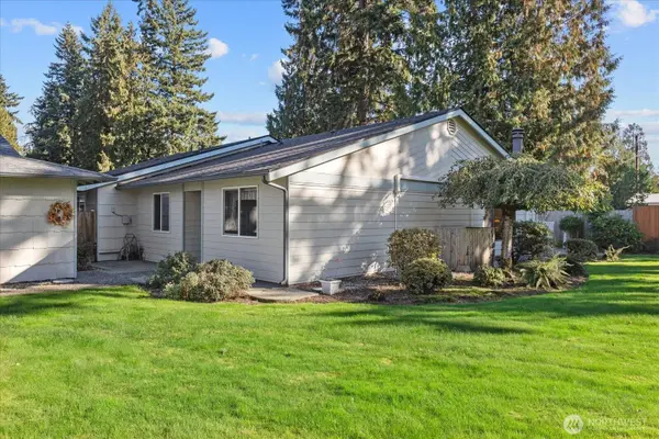 8405 55th AVE NE #1, Marysville, WA 98270