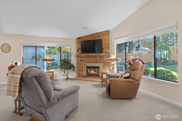 8405 55th AVE NE #1, Marysville, WA 98270