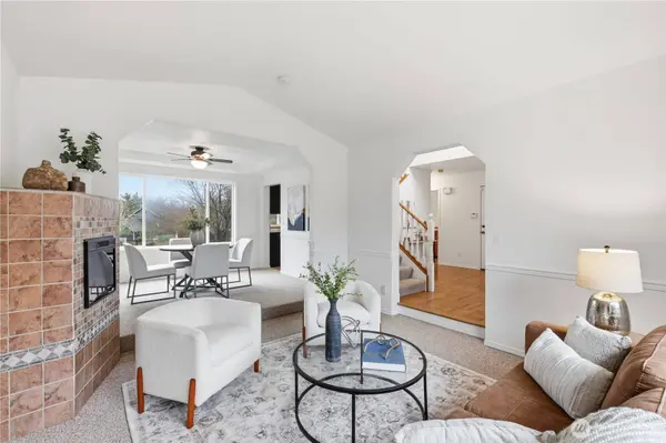 11809 SE 205th DR, Snohomish, WA 98290