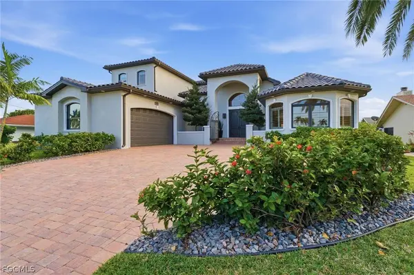 1950 SE 36th ST, Cape Coral, FL 33904