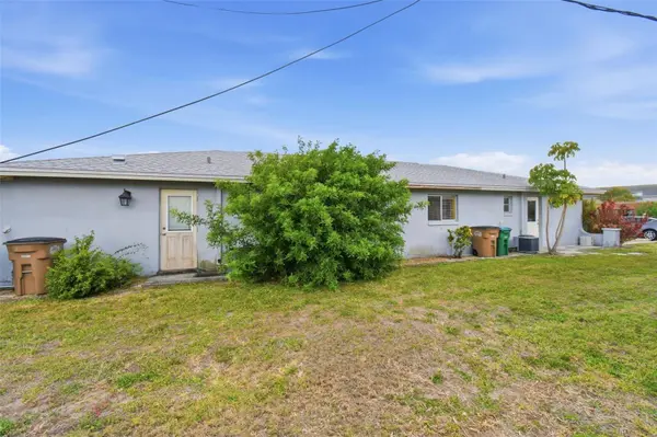 4015 SE 19TH AVE #5-9, Cape Coral, FL 33904