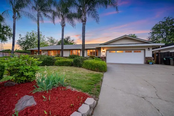2751 American River DR, Sacramento, CA 95864